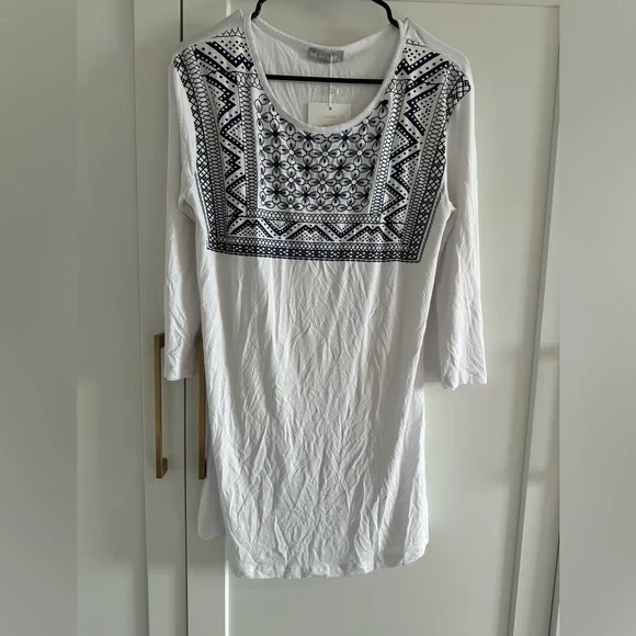 NWT - Picture 1 of 1